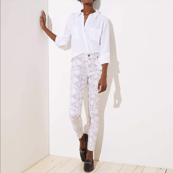 LOFT Snakeskin Print Modern Skinny Jeans 0 Petite/25 - Picture 1 of 9